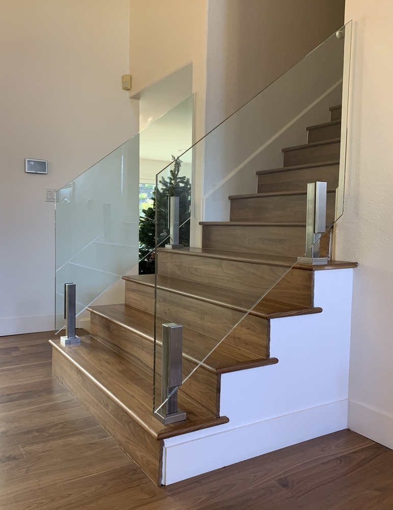 Glass Staircase Railing with Posts